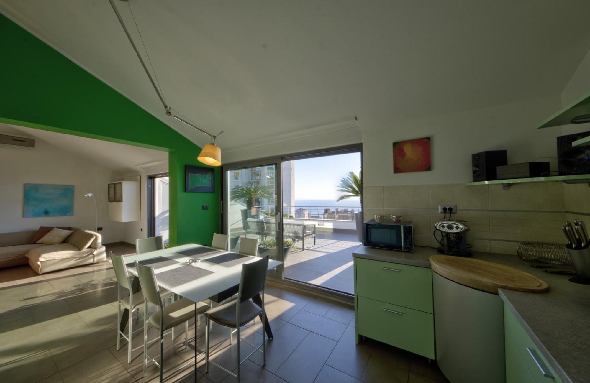 Penthouse Belvedere View With Private Parking *