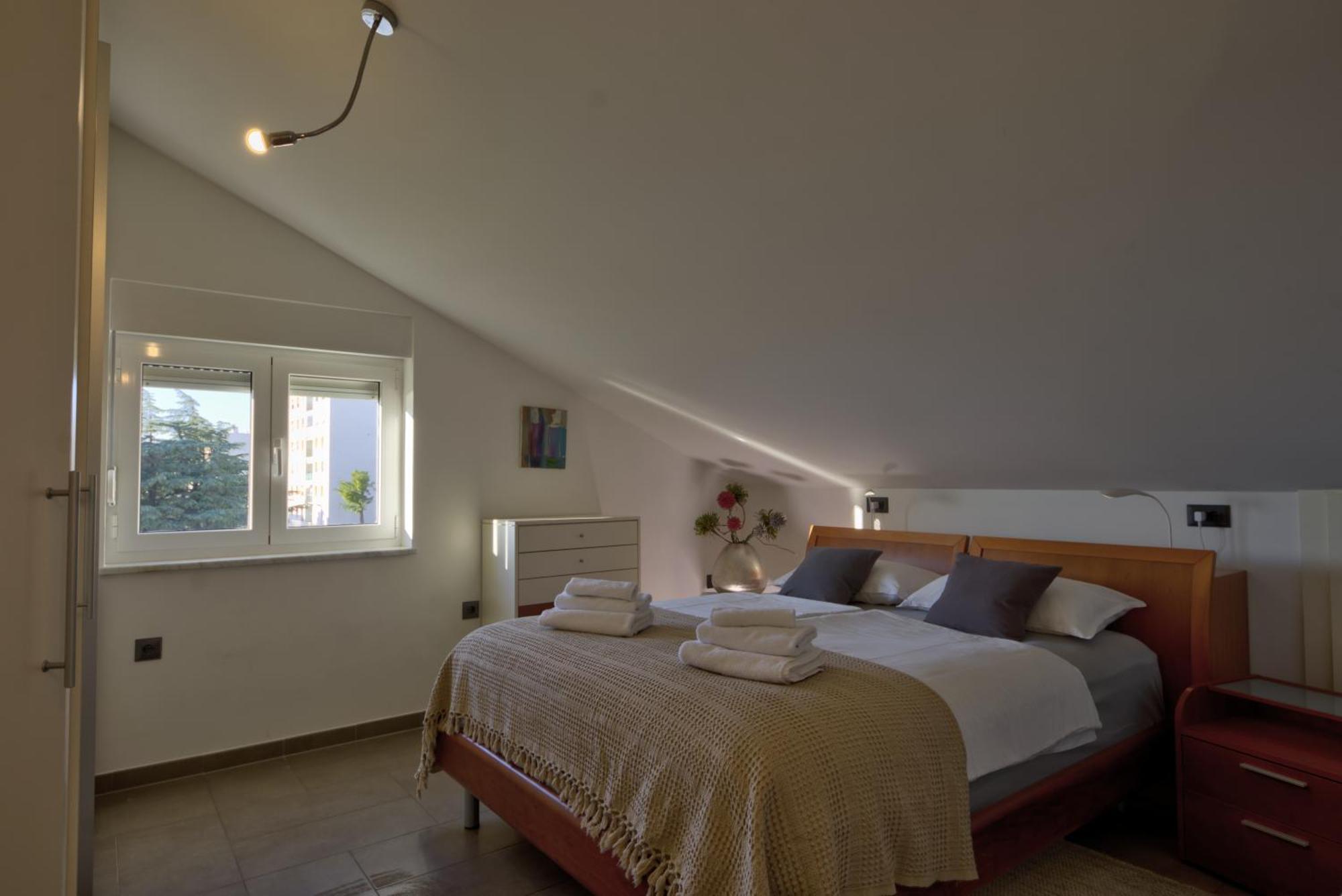 Penthouse Belvedere View With Private Parking Apartment